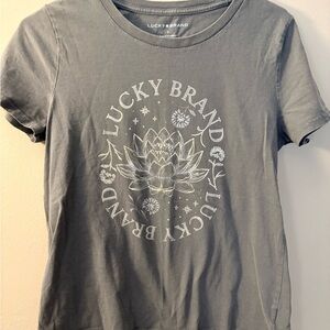 Lucky Brand Charcoal gray Tee w gold foil design